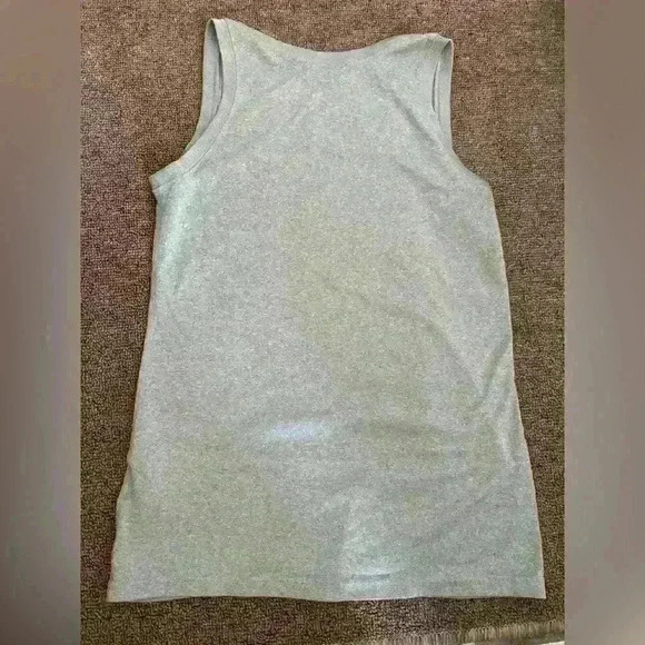 Nike tank top - Picture 3 of 3
